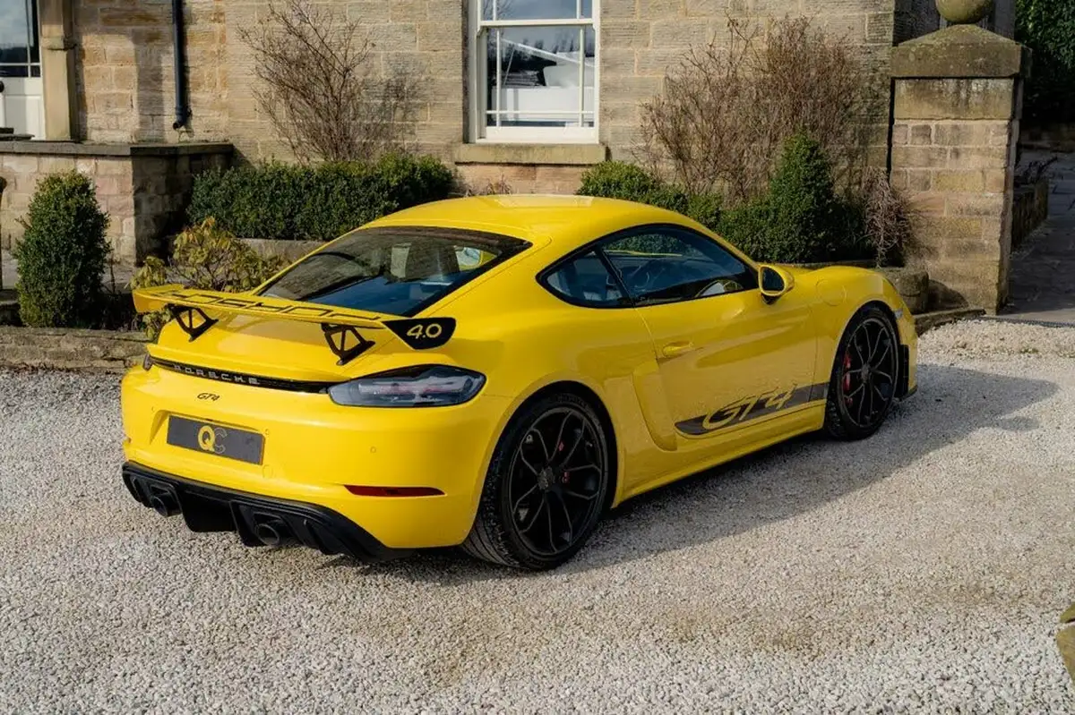 2023-porsche-cayman-718-40-cayman-gt4-pdk-big-33