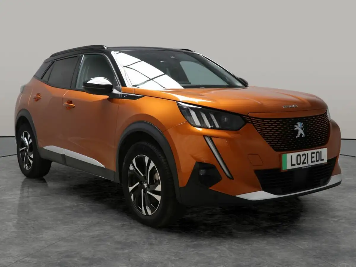 2021-peugeot-2008-suv-e-gt-big-7