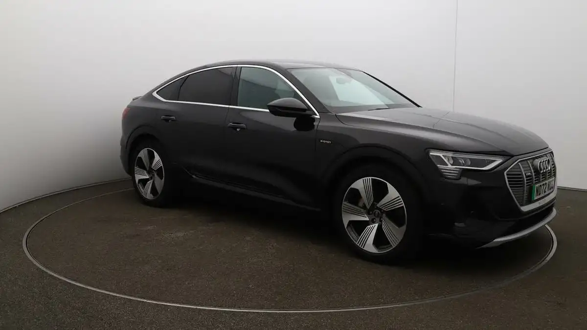 2023-audi-e-tron-55e-s-line-sportback-big-38