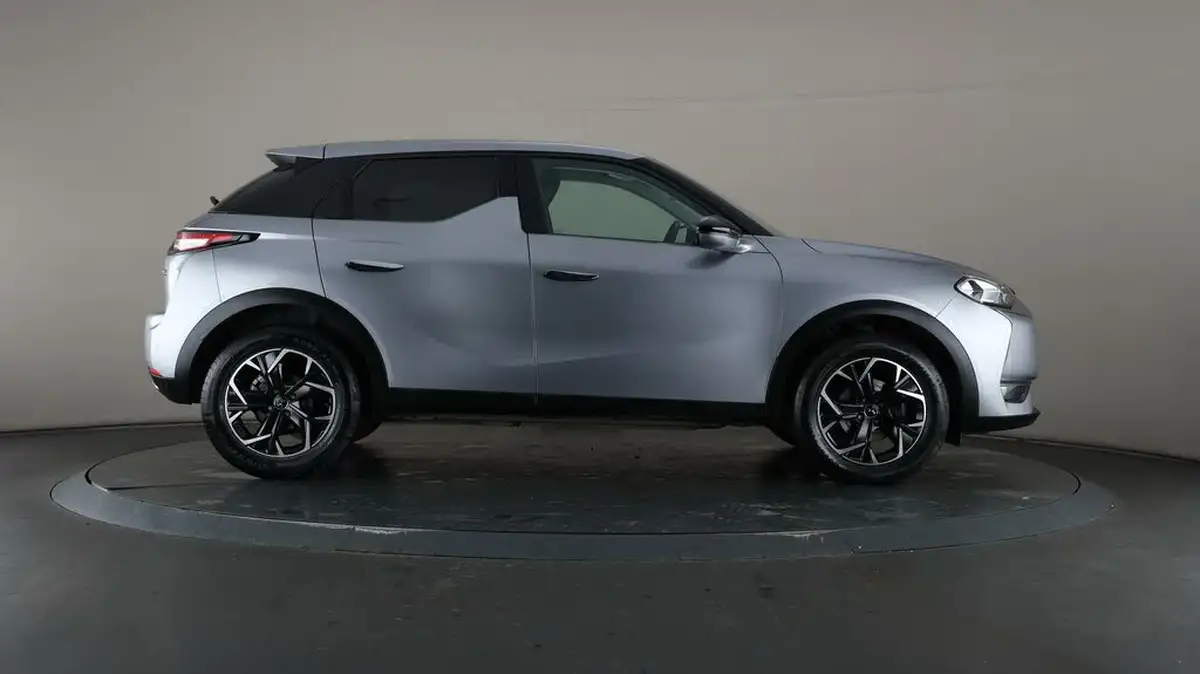 2021-ds-ds-3-crossback-12-puretech-prestige-130ps-eat8-big-53