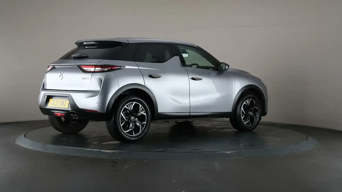 2021-ds-ds-3-crossback-12-puretech-prestige-130ps-eat8-big-7