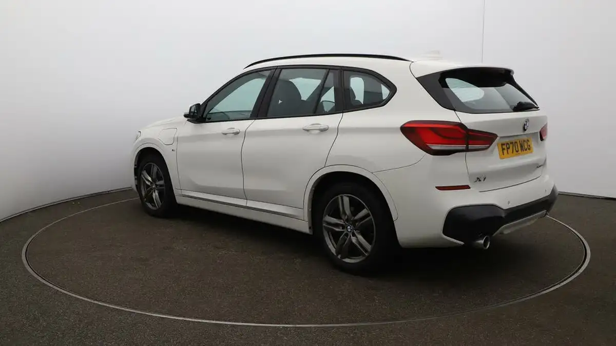 2020-bmw-x1-15-xdrive-25e-phev-m-sport-big-60