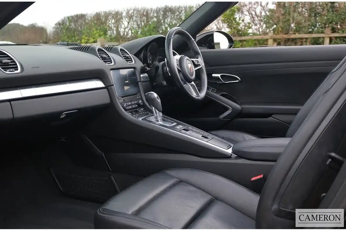 2018-porsche-boxster-718-20-boxster-ss-pdk-big-4