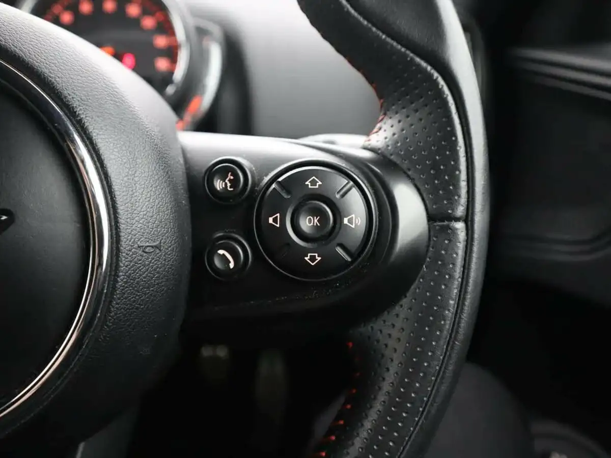 2019-mini-countryman-15-cooper-sport-big-22