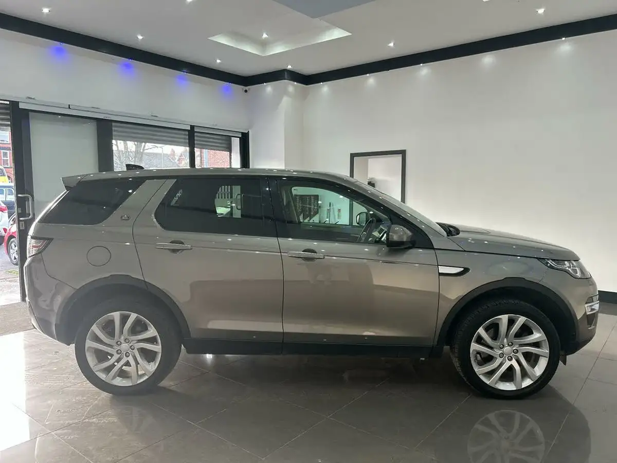 2018-land-rover-discovery-sport-20sd4-hse-luxury-big-14