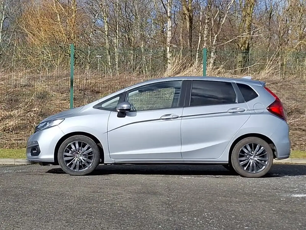 2019-honda-jazz-13-i-vtec-ex-cvt-big-3