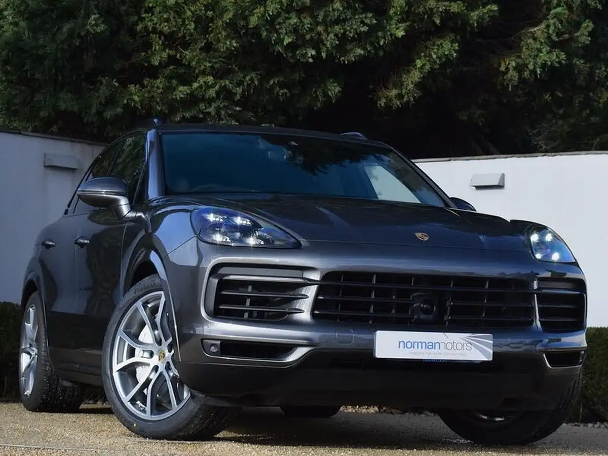 2019-porsche-cayenne-30-v6-station-wagon-big-5