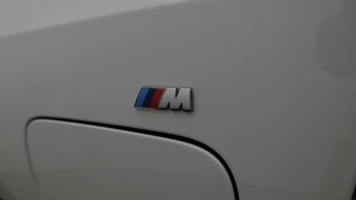 2020-bmw-3-series-20-330e-m-sport-tech-pack-touring-5d-big-20
