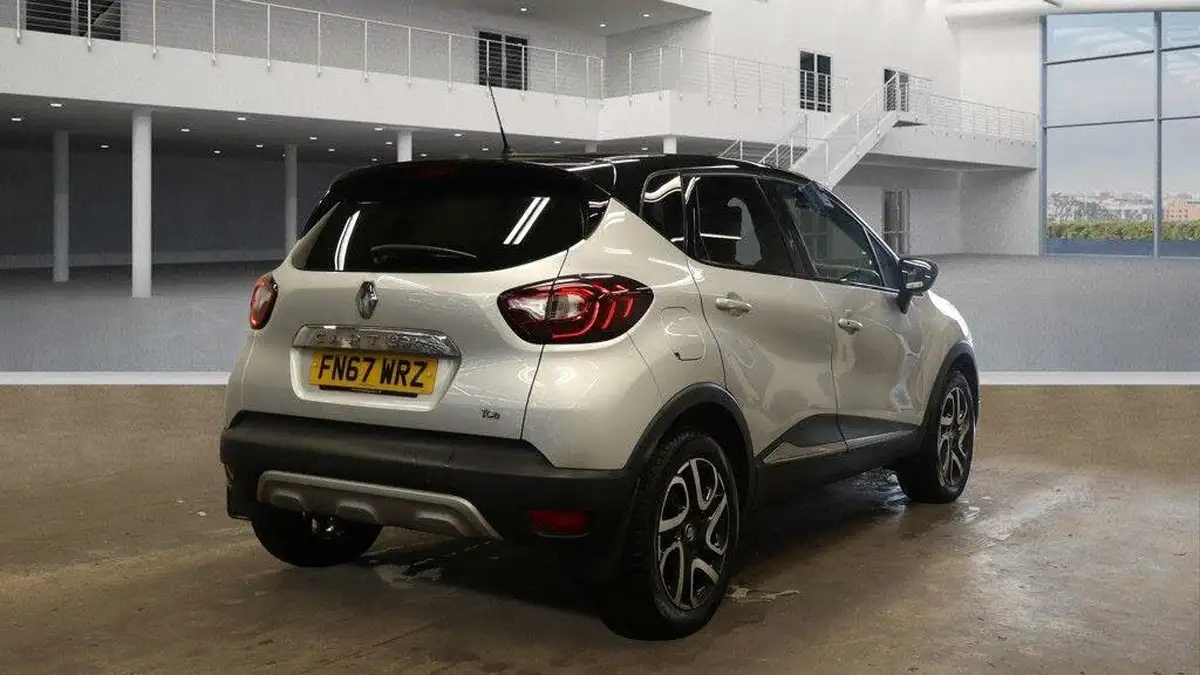 2017-renault-captur-09-tce-dynamique-s-nav-big-3