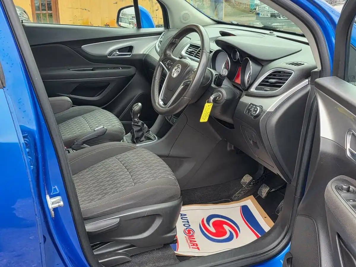 2014-vauxhall-mokka-17cdti-exclusiv-4x4-ss-big-19