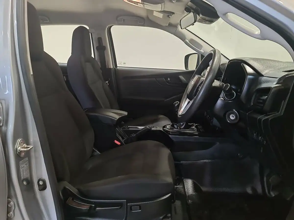 2023-isuzu-d-max-19td-utility-4x4-double-rear-differential-lock-big-16