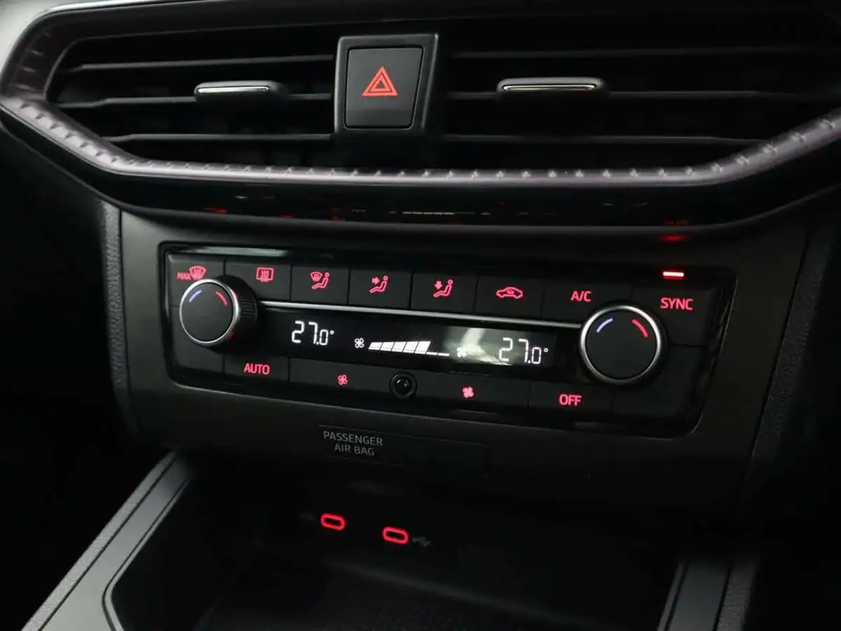 2024-seat-ibiza-10-tsi-xcellence-lux-115ps-big-18