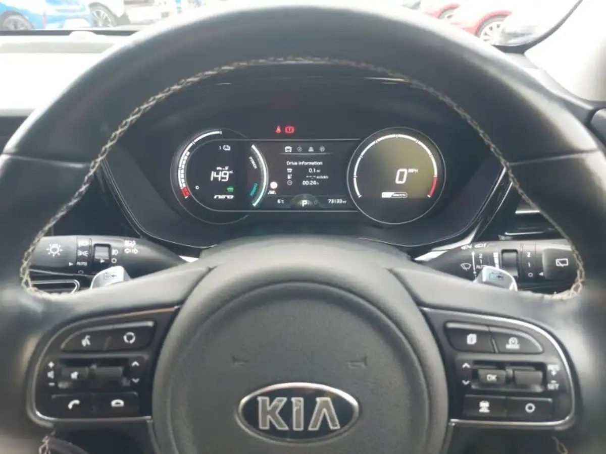 2020-kia-e-niro-ev-4-big-14