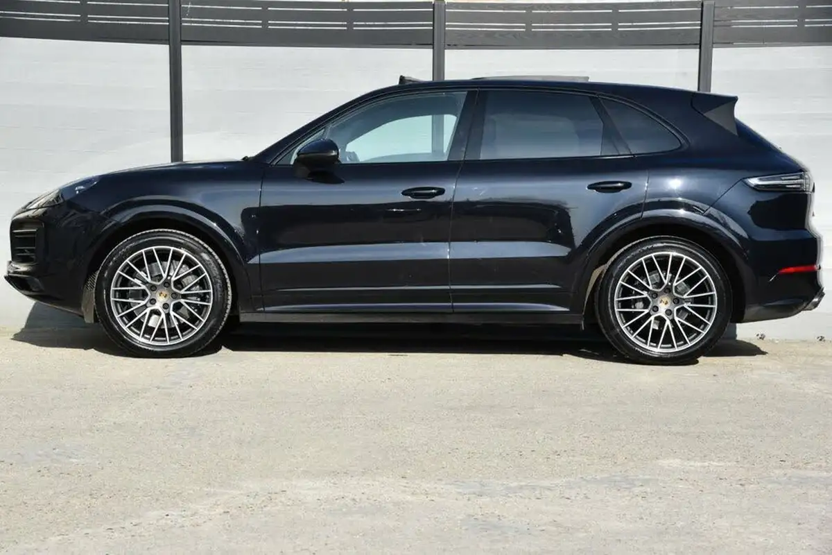 2019-porsche-cayenne-30-v6-s-big-5