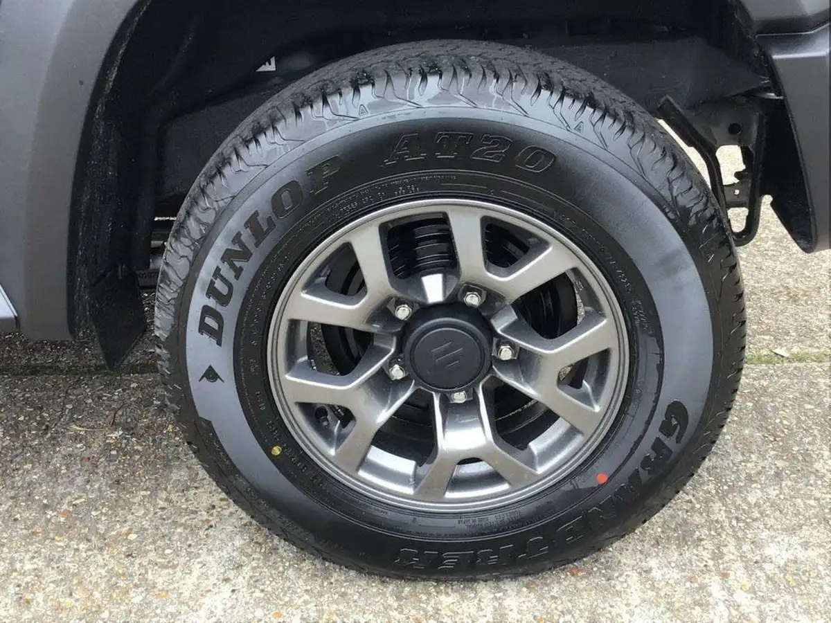 2024-suzuki-jimny-15-light-commercial-allgrip-big-33