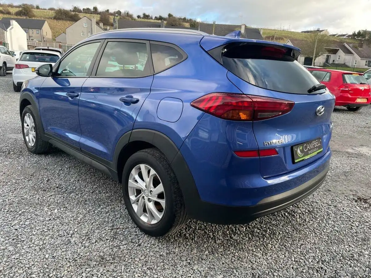 2019-hyundai-tucson-16-gdi-se-nav-big-2