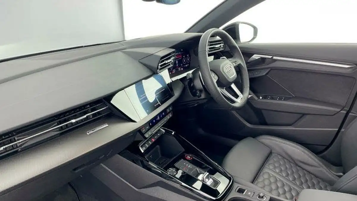 2023-audi-rs3-25-tfsi-vorsprung-sportback-5d-big-1
