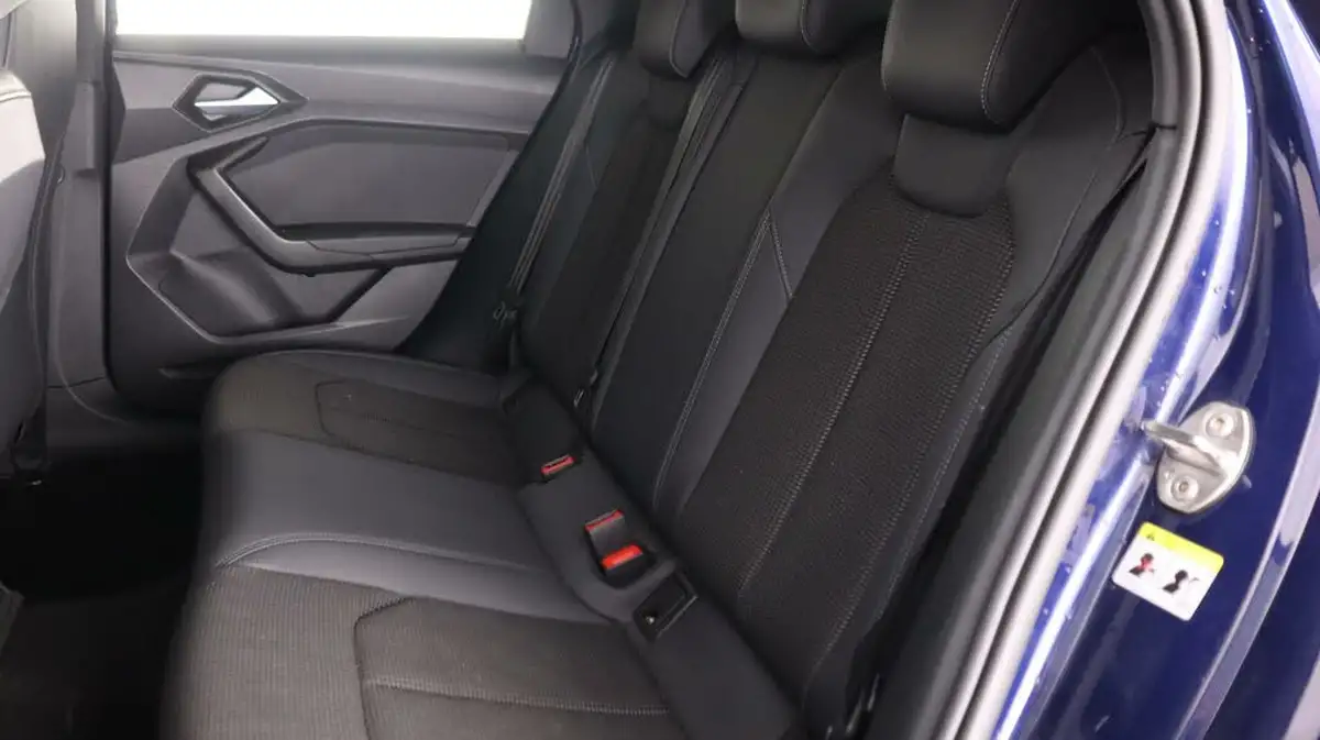 2023-audi-a1-10-30-tfsi-s-line-big-15