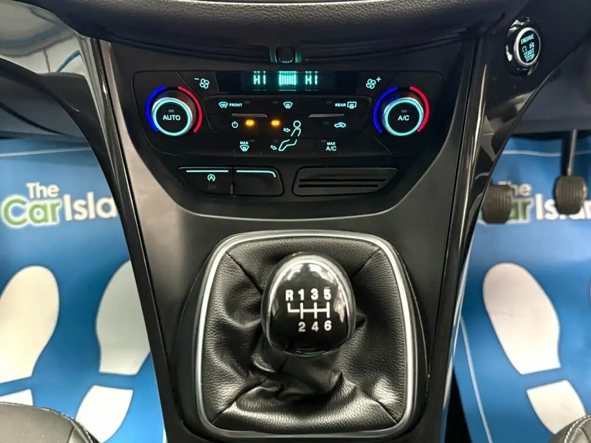 2017-ford-kuga-15tdci-titanium-ss-big-30
