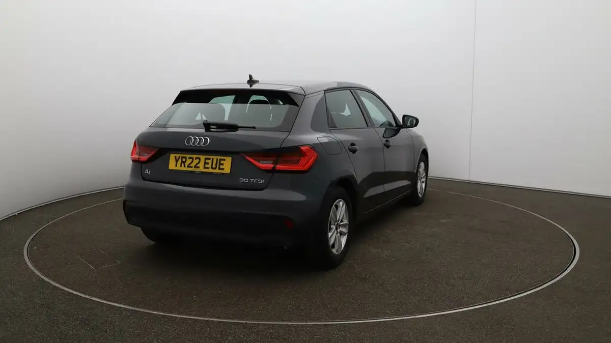 2022-audi-a1-10-30-tfsi-technik-big-52