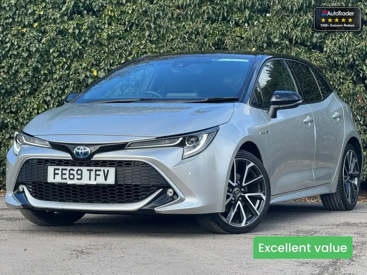 2019-toyota-corolla-20-vvt-i-excel-trk-hatchback-big-0