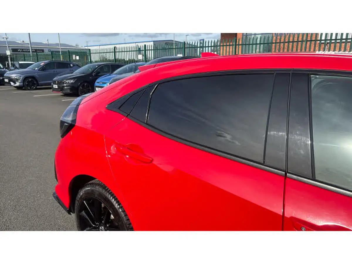 2021-honda-civic-15-vtec-turbo-sport-ss-cvt-big-29