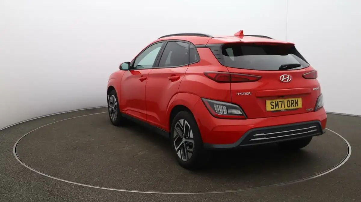 2022-hyundai-kona-e-premium-204ps-64kwh-7kw-obc-big-61