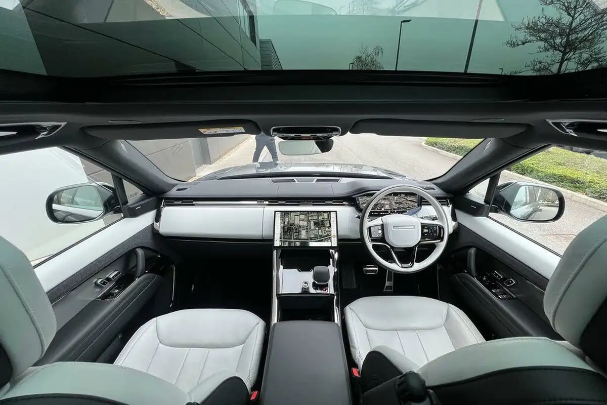 2024-land-rover-range-rover-sport-30-d300-dynamic-se-big-2