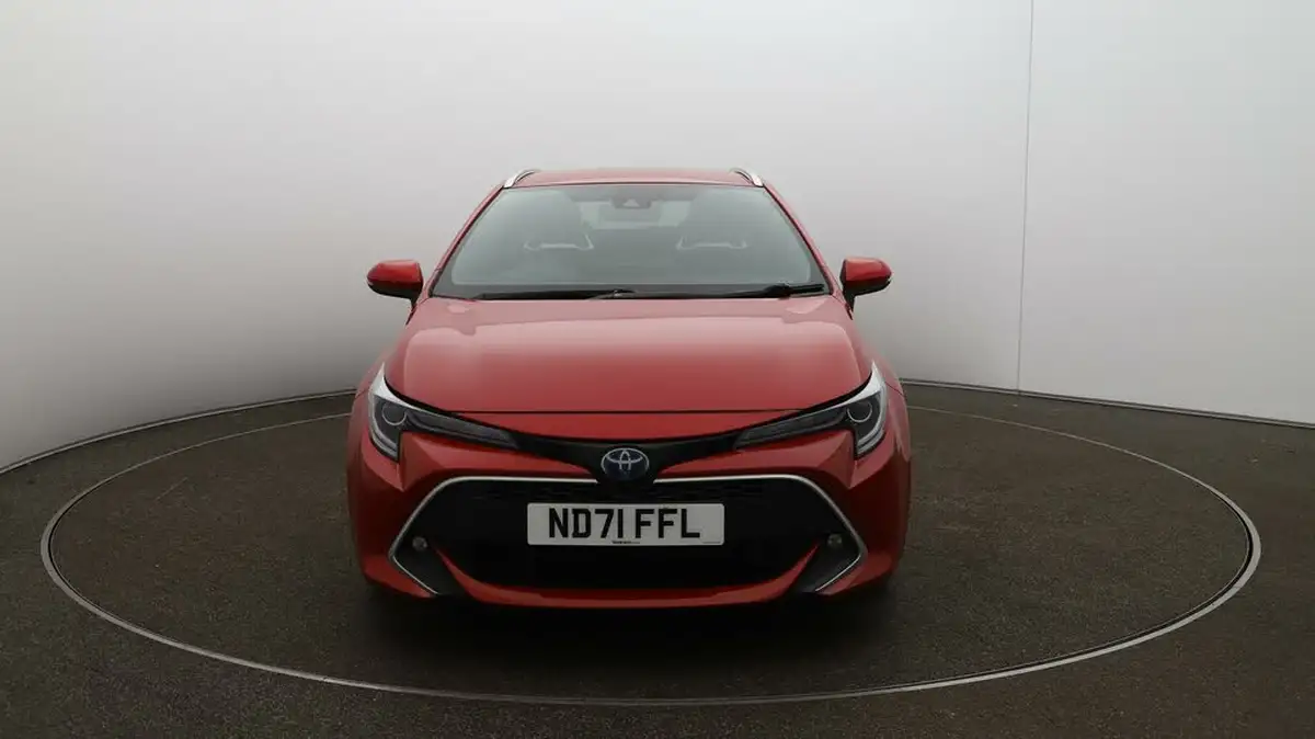 2021-toyota-corolla-18-vvt-i-excel-trk-touring-sports-big-2