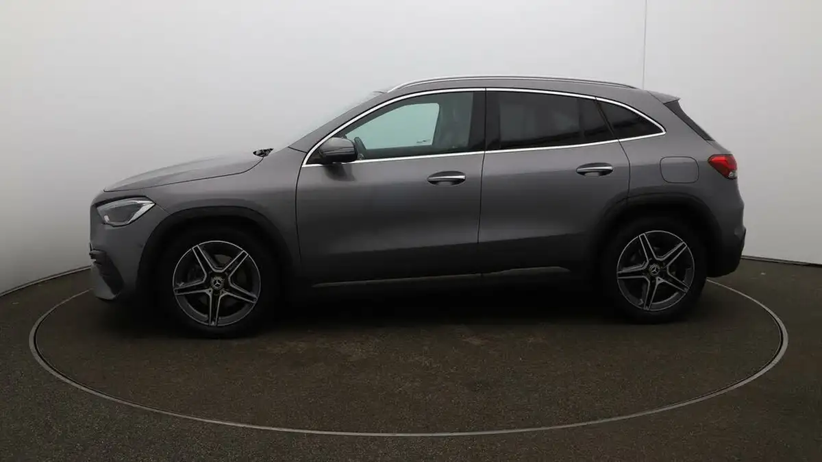 2021-mercedes-benz-gla-class-13-gla-180-amg-line-premium-plus-1332cc-big-64