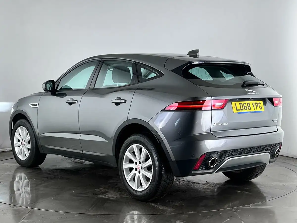 2018-jaguar-e-pace-20-i4-s-big-4
