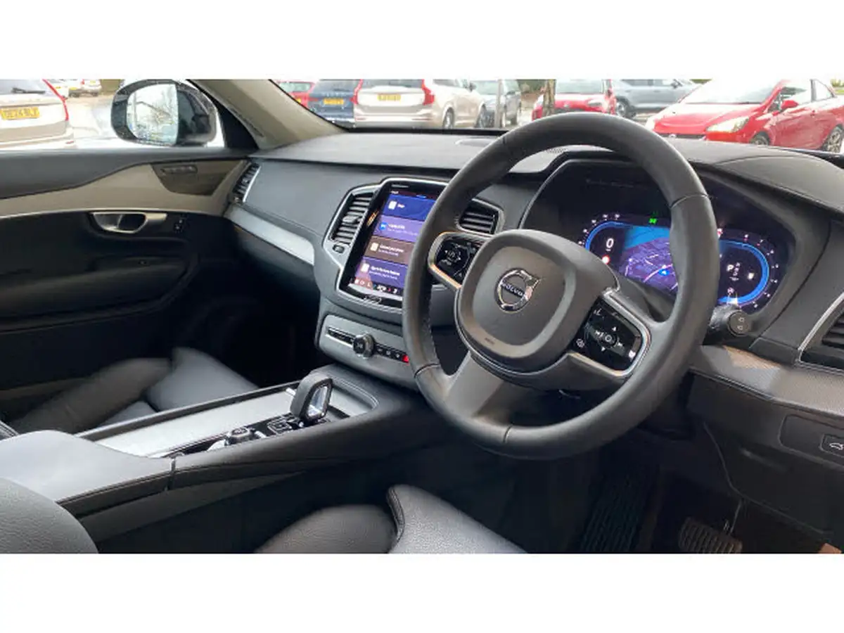 2023-volvo-xc90-20-b5-plus-big-4