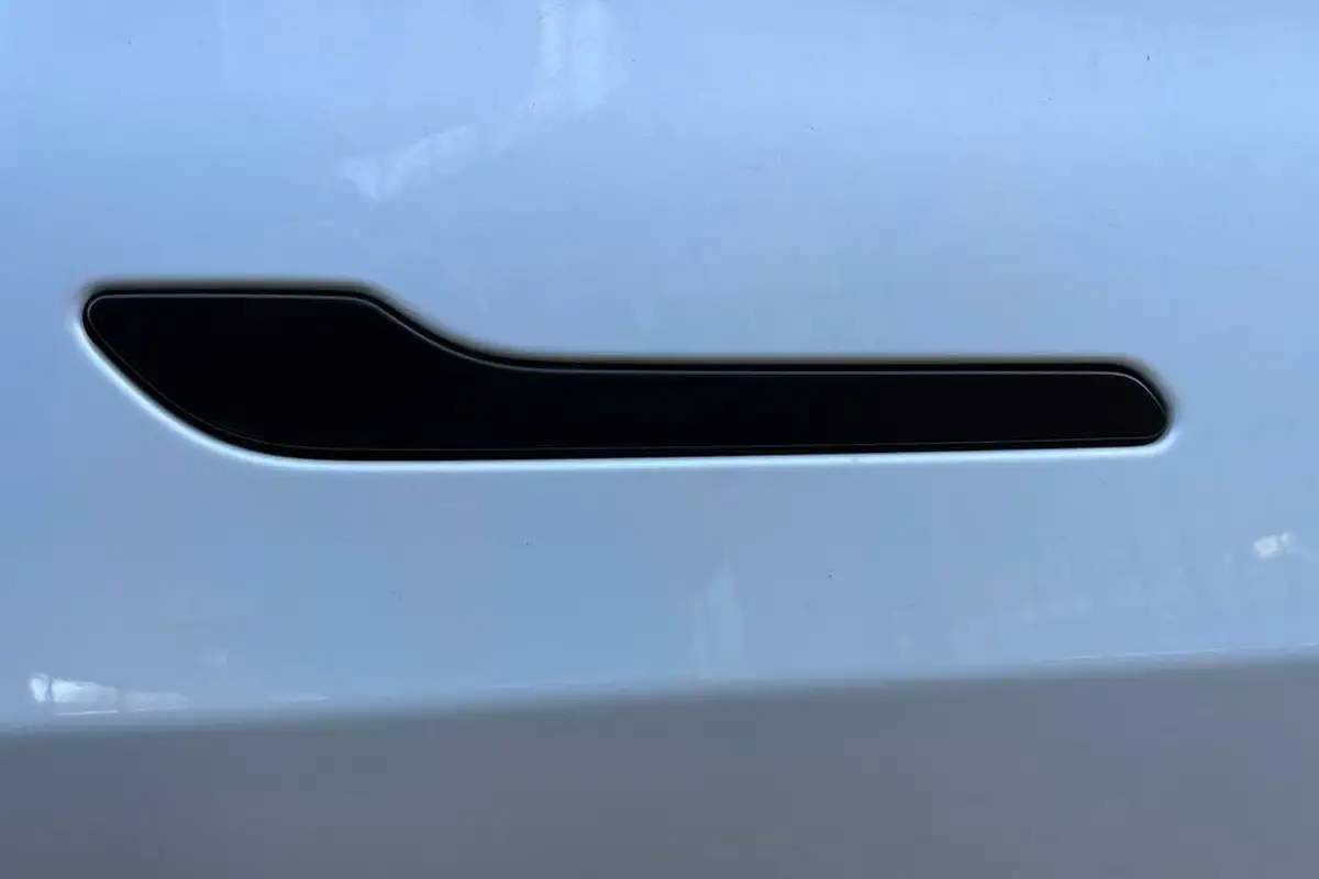 2023-tesla-model-3-e-rwd-241bhp-big-24