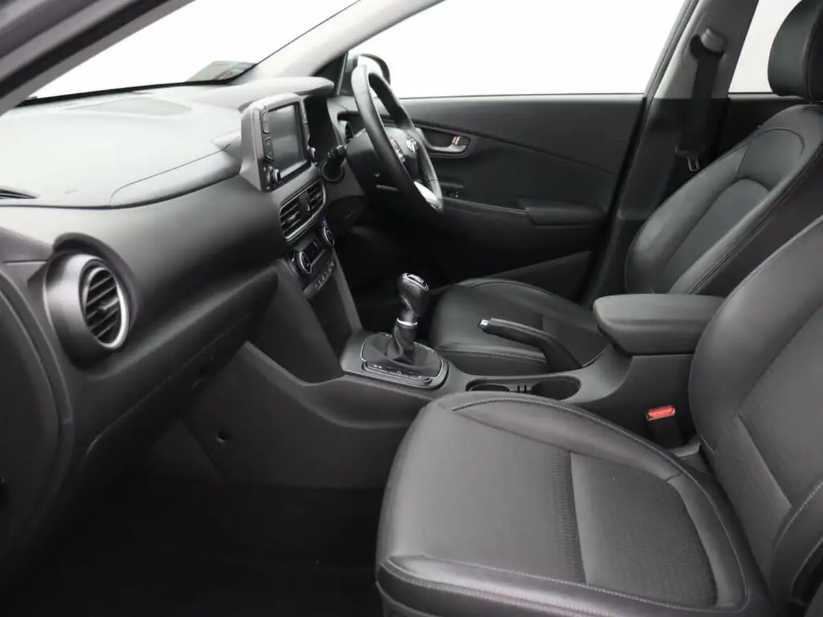 2019-hyundai-kona-10-t-gdi-premium-se-1-tone-roof-big-18