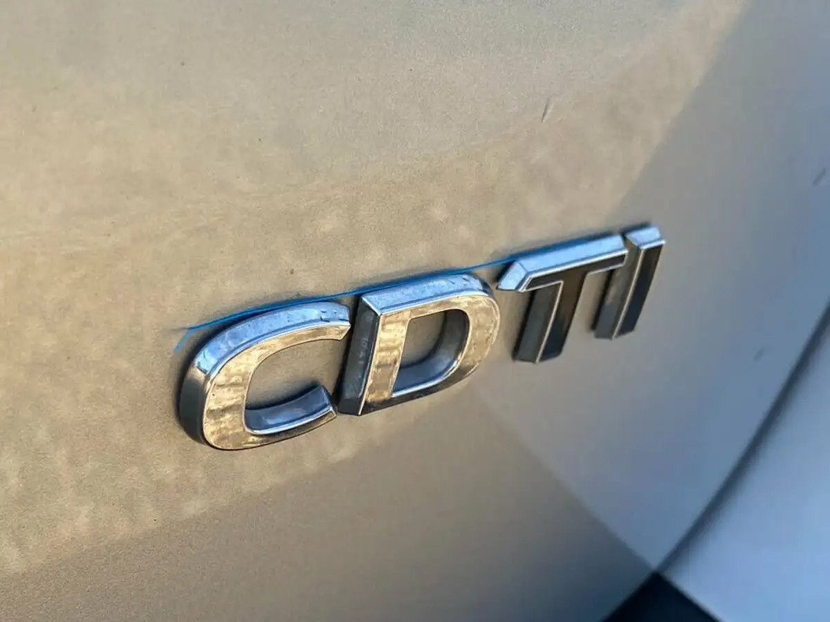 2015-vauxhall-mokka-17cdti-se-fwd-auto-big-32