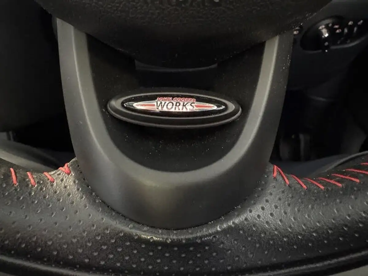 2015-mini-cooper-20-cooper-s-5d-sport-auto-big-22