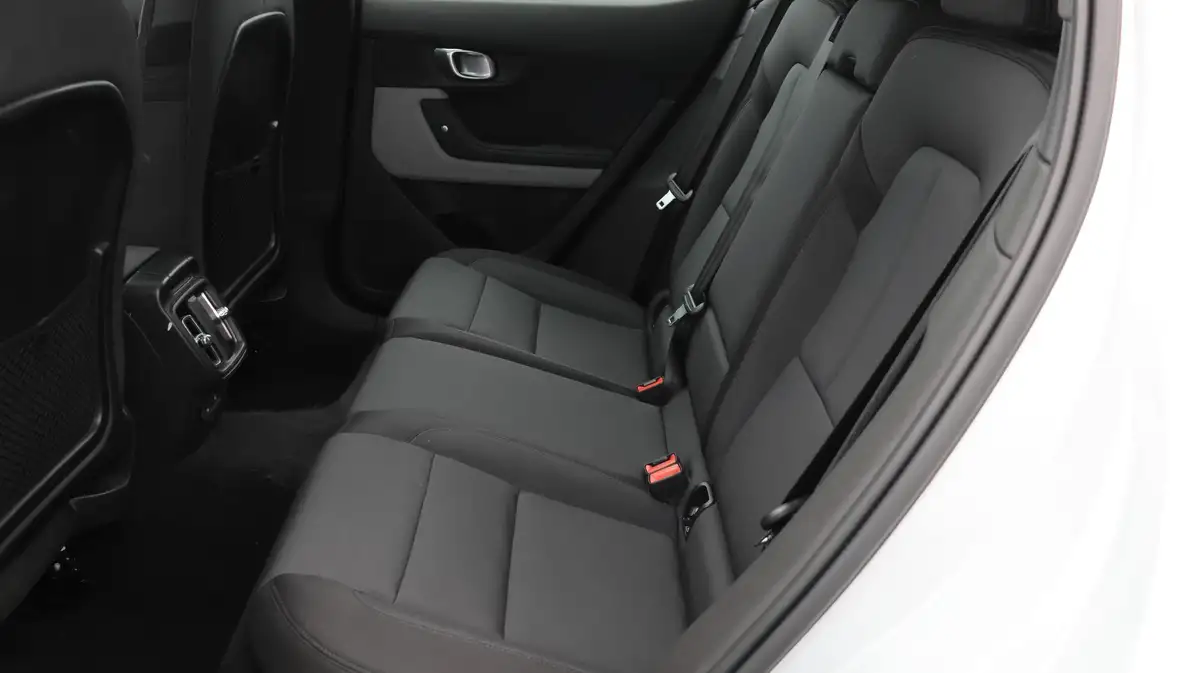 2021-polestar-polestar-2-e-ps2-165kw-standard-single-plus-hatchback-big-16