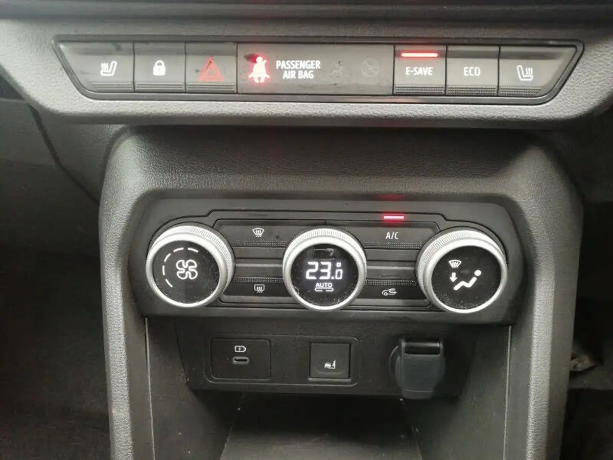 2024-dacia-jogger-16-tce-extreme-big-15