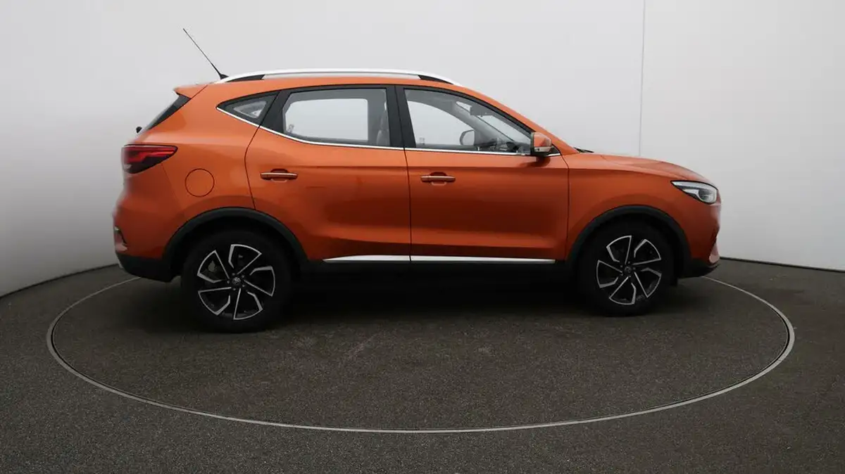 2022-mg-zs-suv-15-vti-tech-exclusive-big-48