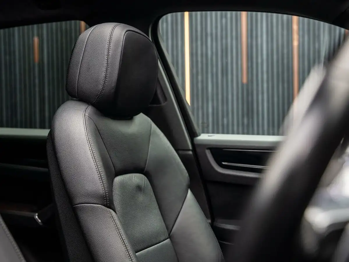 2020-porsche-cayenne-30-v6-s-big-18