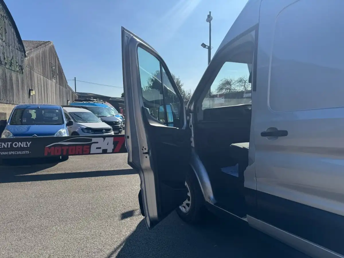2020-ford-transit-20tdci-350-l3h3-trend-130pseu6dt-panel-van-big-10