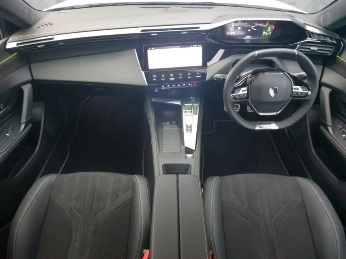 2023-peugeot-308-15-bluehdi-gt-130ps-big-2