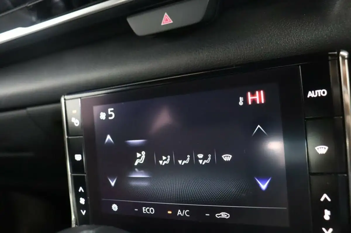 2021-mazda-mx-30-e-se-l-lux-big-27