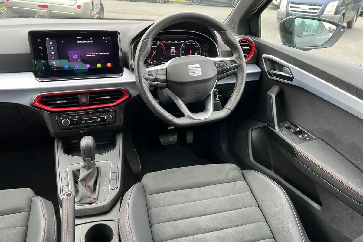 2024-seat-ibiza-10-tsi-fr-sport-115ps-dsg-big-17