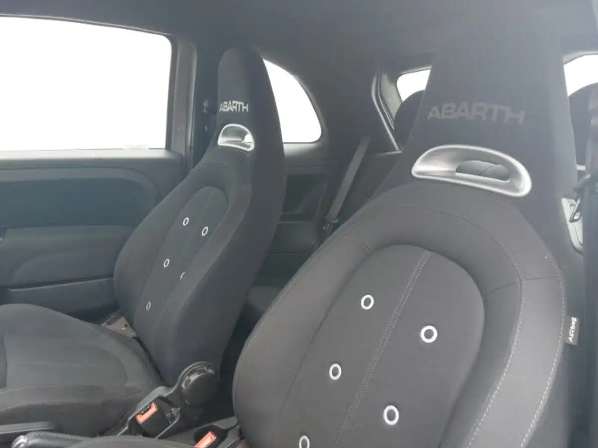 2018-abarth-595-14-tjet-big-4