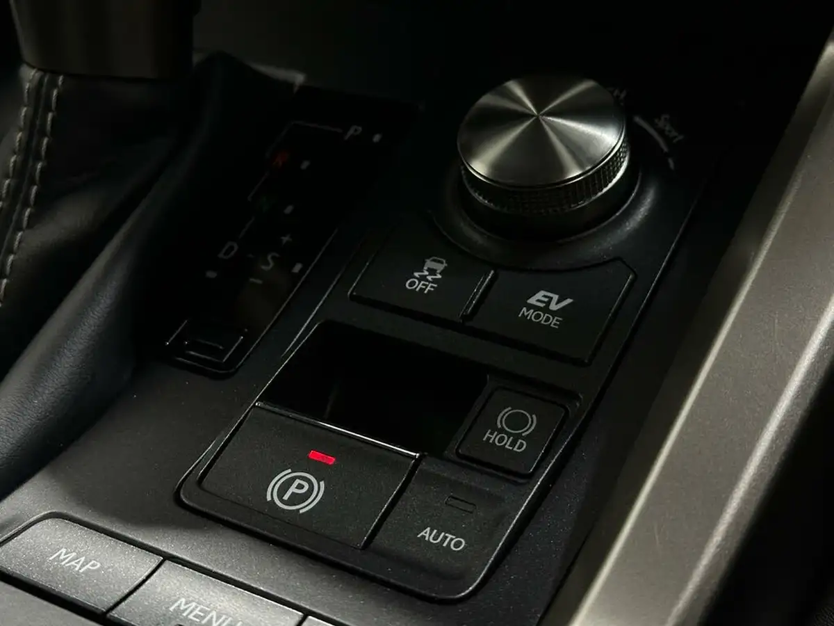 2018-lexus-nx-300h-25-luxury-p-navi-big-21