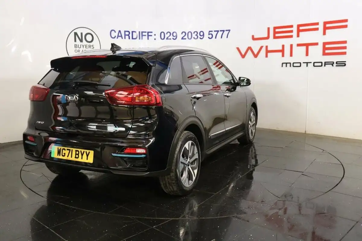 2021-kia-e-niro-ev-4-big-4