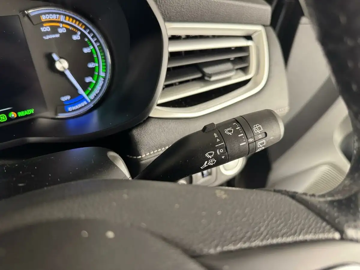 2021-mg-mg5-e-exclusive-ev-long-range-big-28