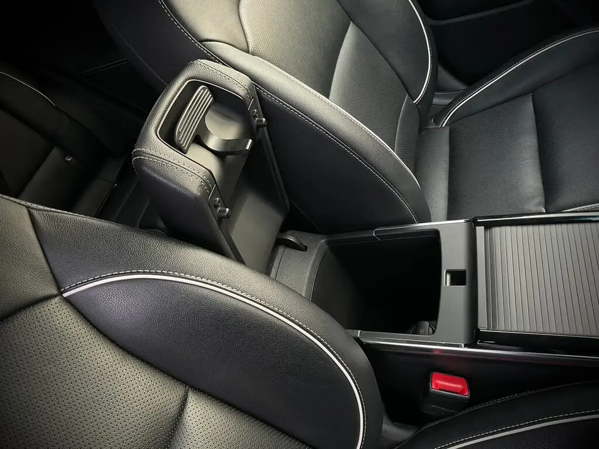 2020-kia-e-niro-ev-4-big-26