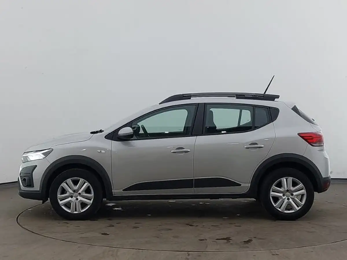 2023-dacia-sandero-stepway-10-tce-expression-90bhp-big-3